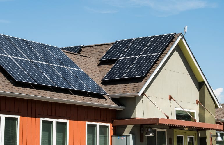 picture of a roof that has solar panels 